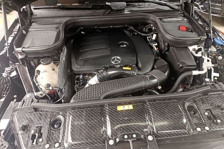 Used Mercedes-Benz GLE 2023 GLE 350 4MATIC Stylish Model Engine Bay