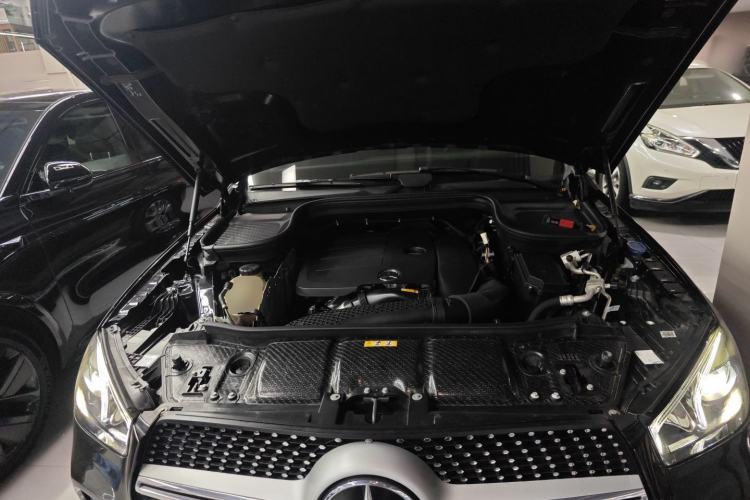 Used Mercedes-Benz GLE 2023 GLE 350 4MATIC Stylish Model Engine Bay