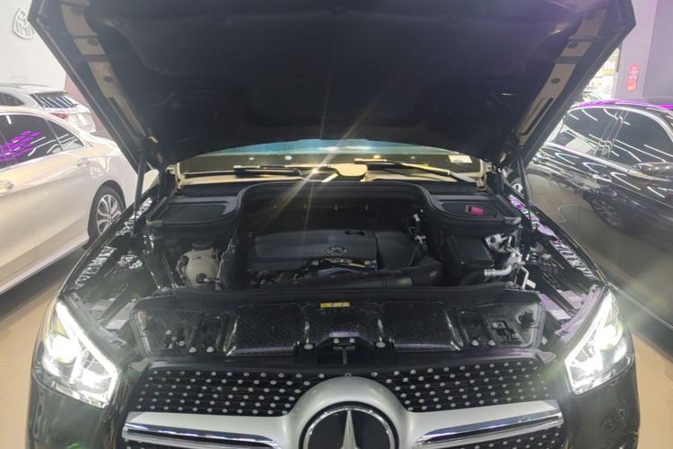 Used Mercedes-Benz GLE 2023 GLE 350 4MATIC Stylish Model Engine Bay
