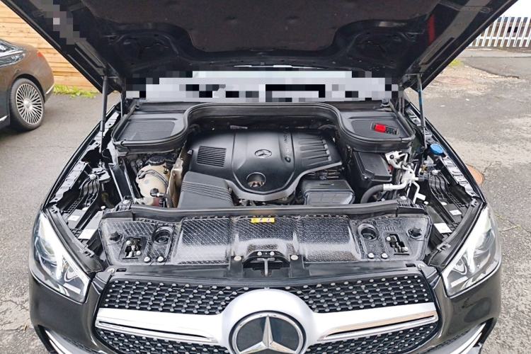 Used Mercedes-Benz GLE 2023 GLE 450 4MATIC Stylish Model Engine Bay