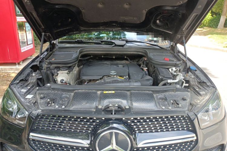 Used Mercedes-Benz GLE 2023 Refreshed GLE 350 4MATIC Coupe SUV Luxury Edition Engine Bay