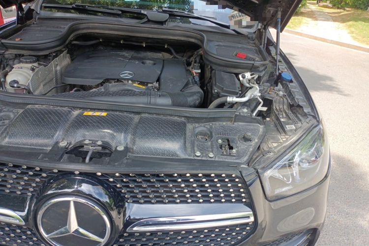 Used Mercedes-Benz GLE 2023 Refreshed GLE 350 4MATIC Coupe SUV Luxury Edition Engine Bay Left