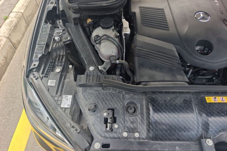 Used Mercedes-Benz GLE 2023 GLE 450 4MATIC Stylish Model Engine Bay Right