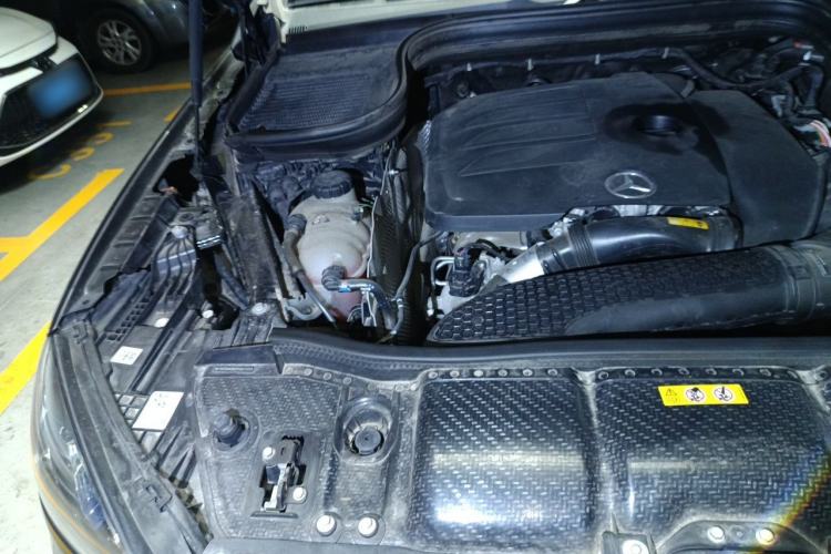 Used Mercedes-Benz GLE 2023 GLE 350 4MATIC Stylish Model Engine Bay Right