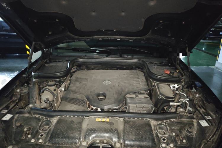 Used Mercedes-Benz GLE 2023 GLE 450 4MATIC Coupe SUV Fashion Model Engine Bay