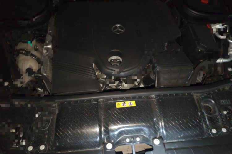 Used Mercedes-Benz GLE 2023 GLE 450 4MATIC Stylish Model Engine Bay