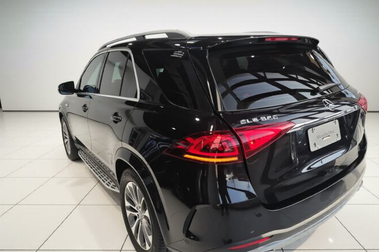 Used Mercedes-Benz GLE 2023 GLE 350 4MATIC Stylish Model Exterior 3