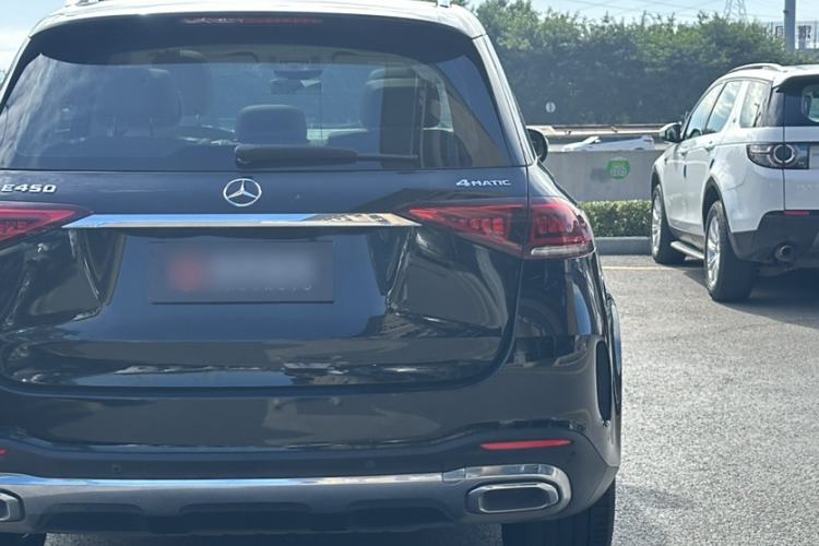 Used Mercedes-Benz GLE 2023 GLE 450 4MATIC Luxury Model Exterior 3