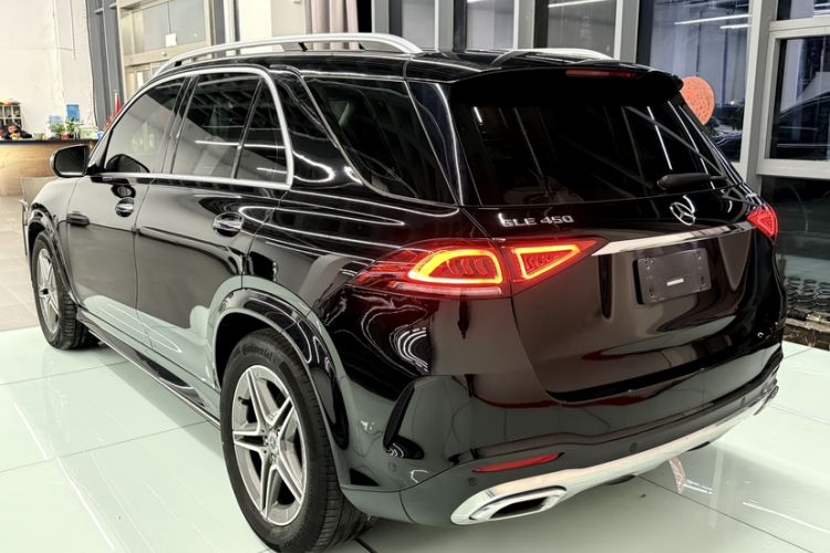 Used Mercedes-Benz GLE 2023 GLE 450 4MATIC Stylish Model Exterior 4