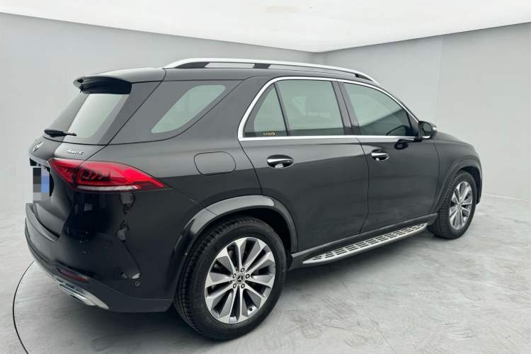 Used Mercedes-Benz GLE 2023 GLE 350 4MATIC Stylish Model Exterior 4