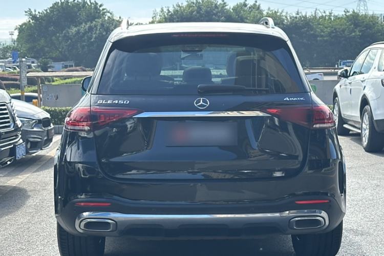 Used Mercedes-Benz GLE 2023 GLE 450 4MATIC Luxury Model Exterior 4