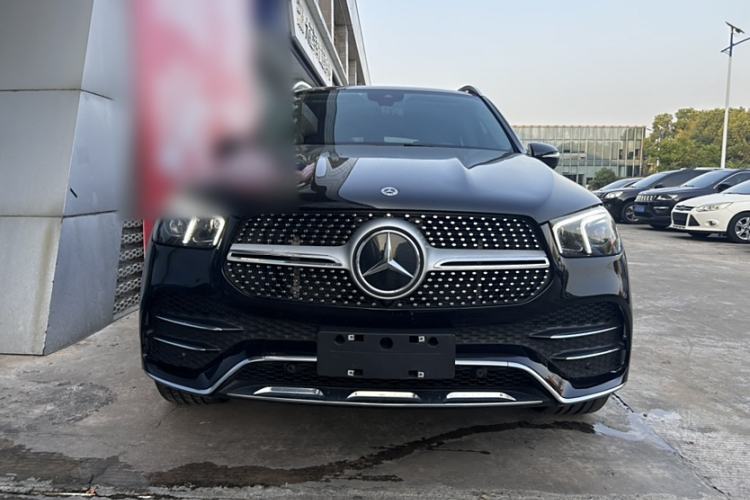 Used Mercedes-Benz GLE 2023 GLE 450 4MATIC Stylish Model Exterior 4