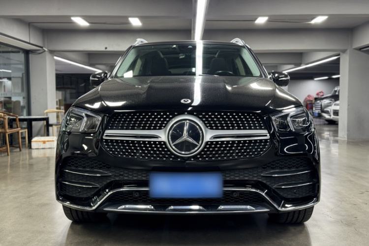 Used Mercedes-Benz GLE 2023 GLE 450 4MATIC Luxury Model Exterior 5