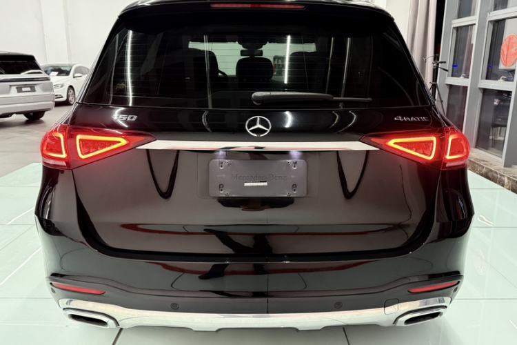 Used Mercedes-Benz GLE 2023 GLE 450 4MATIC Stylish Model Exterior 6