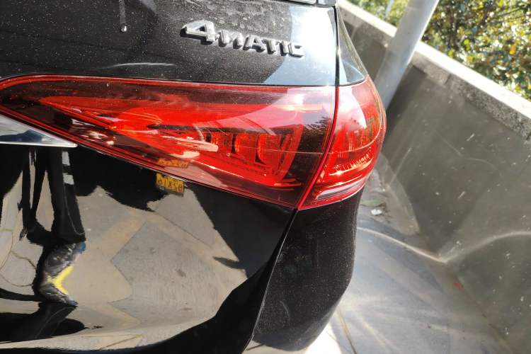 Used Mercedes-Benz GLE 2023 GLE 350 4MATIC Stylish Model Exterior 6