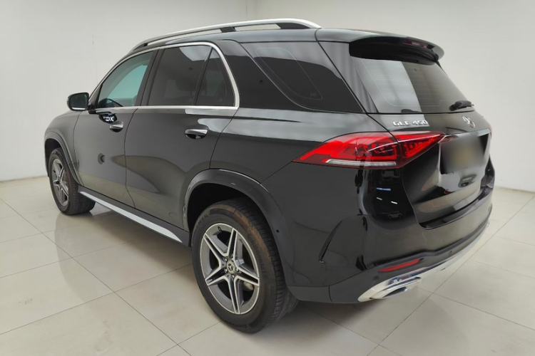 Used Mercedes-Benz GLE 2023 GLE 450 4MATIC Luxury Model Exterior 7
