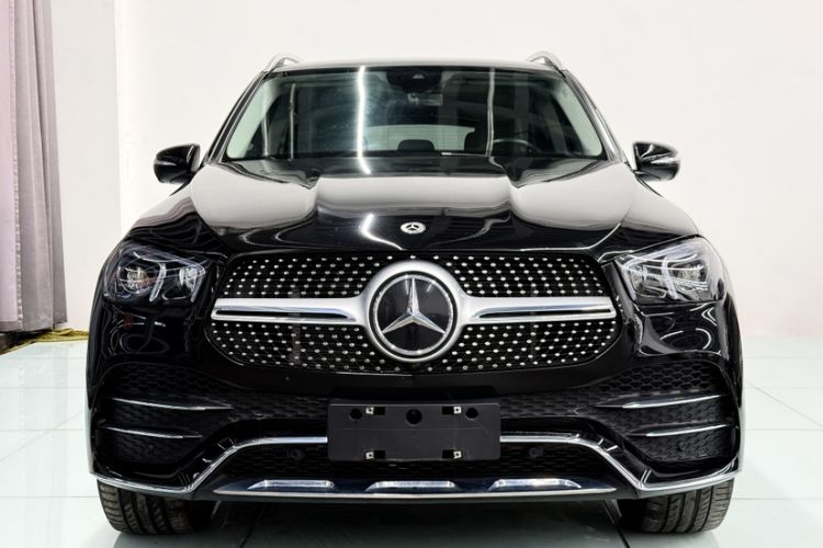 Used Mercedes-Benz GLE 2023 GLE 450 4MATIC Stylish Model Exterior 9