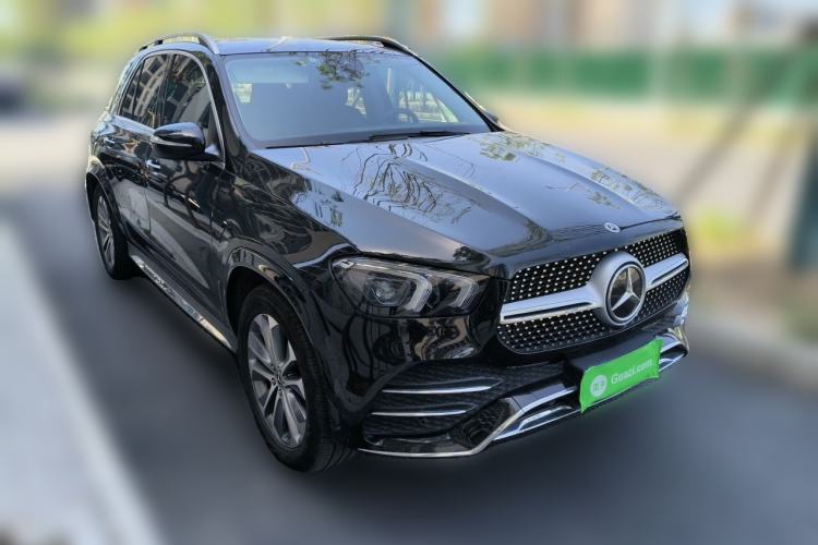 Used Mercedes-Benz GLE 2023 GLE 350 4MATIC Stylish Model Front Right 45 Deg