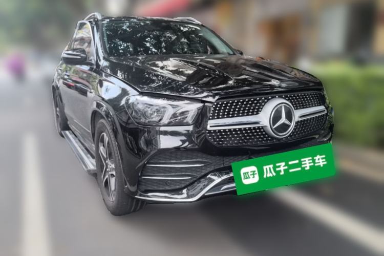 Used Mercedes-Benz GLE 2023 GLE 350 4MATIC Stylish Model Front Right 45 Deg