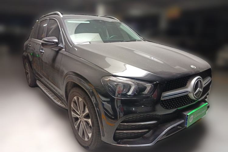 Used Mercedes-Benz GLE 2023 GLE 350 4MATIC Stylish Model Front Right 45 Deg