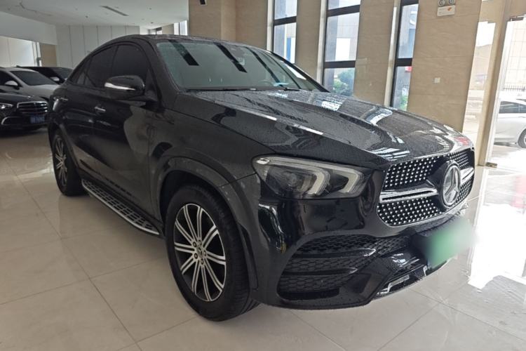 Used Mercedes-Benz GLE 2023 GLE 350 4MATIC Coupe SUV Luxury Model Front Right 45 Deg