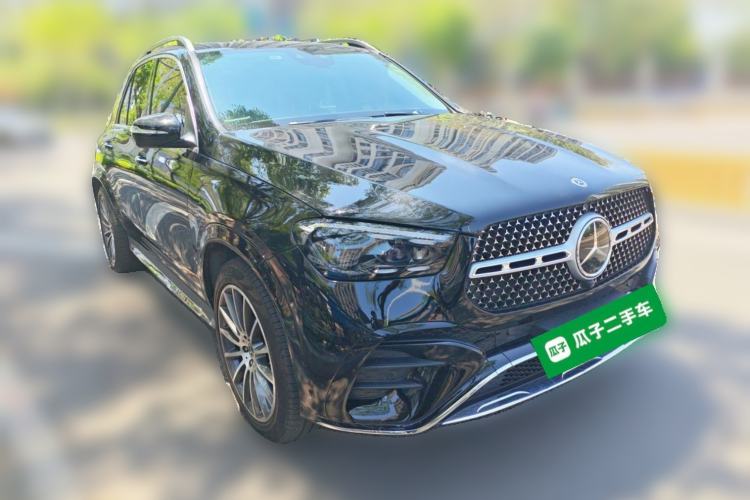 Used Mercedes-Benz GLE 2023 GLE 450 4MATIC Luxury Model Front Right 45 Deg