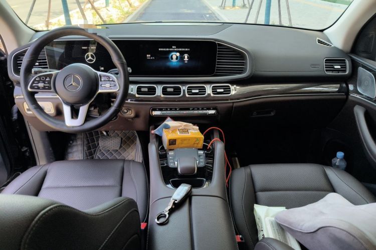 Used Mercedes-Benz GLE 2023 GLE 350 4MATIC Stylish Model Gear Lever