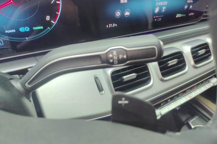 Used Mercedes-Benz GLE 2023 GLE 450 4MATIC Stylish Model Gear Lever
