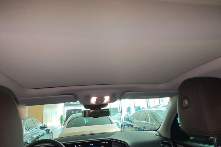 Used Mercedes-Benz GLE 2023 GLE 350 4MATIC Stylish Model Headliner