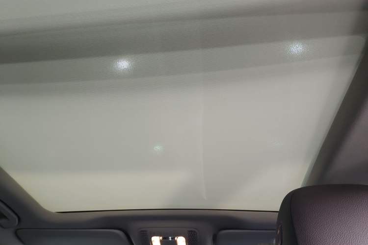 Used Mercedes-Benz GLE 2023 GLE 350 4MATIC Stylish Model Headliner