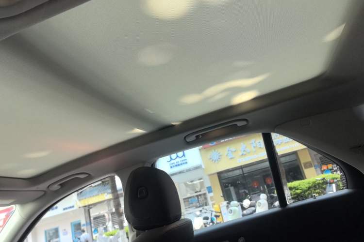 Used Mercedes-Benz GLE 2023 GLE 350 4MATIC Stylish Model Headliner