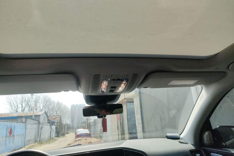 Used Mercedes-Benz GLE 2023 GLE 350 4MATIC Stylish Model Headliner