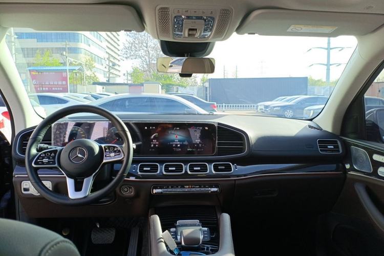 Used Mercedes-Benz GLE 2023 GLE 350 4MATIC Stylish Model Headliner