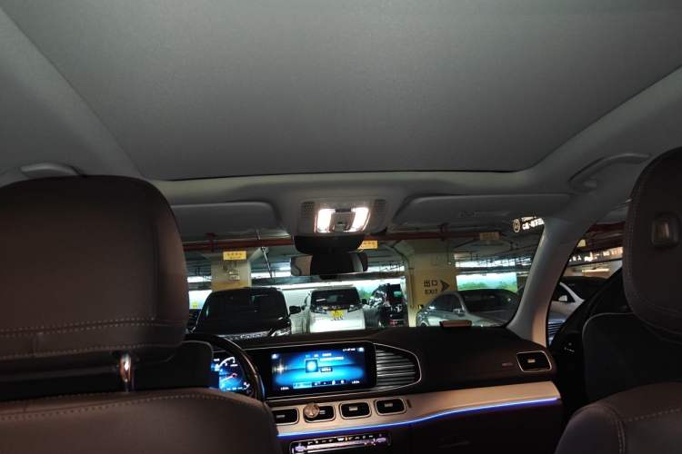 Used Mercedes-Benz GLE 2023 GLE 450 4MATIC Stylish Model Headliner
