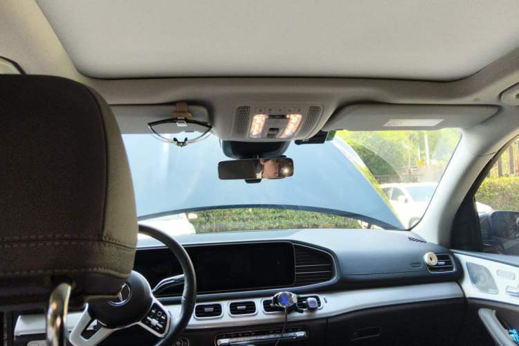 Used Mercedes-Benz GLE 2023 GLE 450 4MATIC Stylish Model Headliner