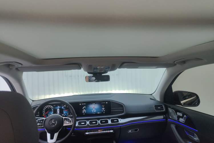 Used Mercedes-Benz GLE 2023 GLE 350 4MATIC Stylish Model Headliner