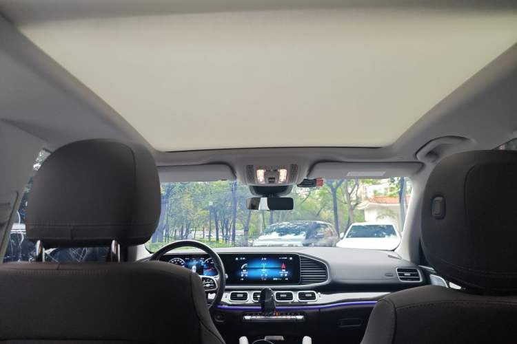 Used Mercedes-Benz GLE 2023 GLE 350 4MATIC Stylish Model Headliner