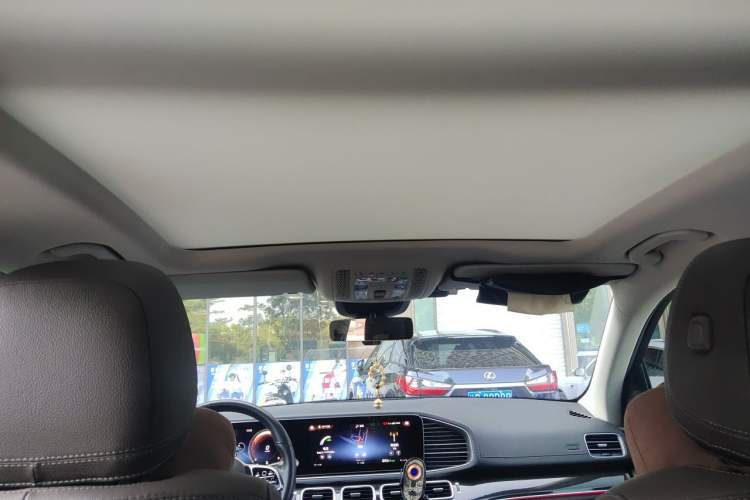 Used Mercedes-Benz GLE 2023 GLE 350 4MATIC Stylish Model Headliner
