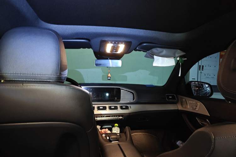 Used Mercedes-Benz GLE 2023 GLE 450 4MATIC Coupe SUV Fashion Model Headliner