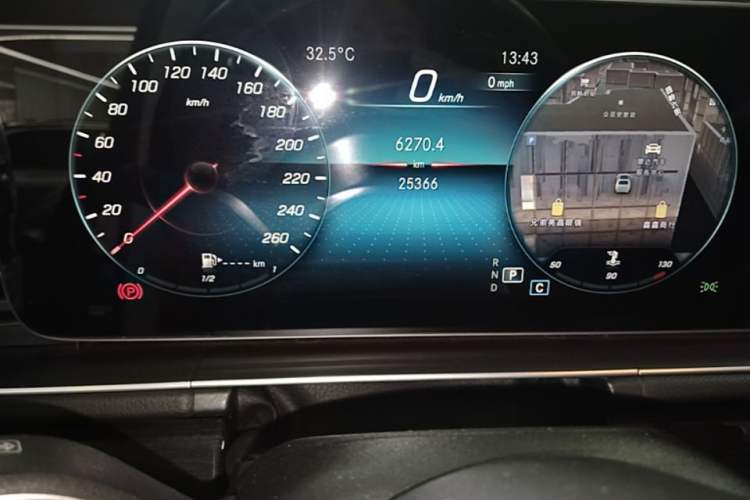 Used Mercedes-Benz GLE 2023 GLE 350 4MATIC Stylish Model Instrument Cluster