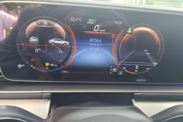 Used Mercedes-Benz GLE 2023 GLE 350 4MATIC Coupe SUV Luxury Model Instrument Cluster