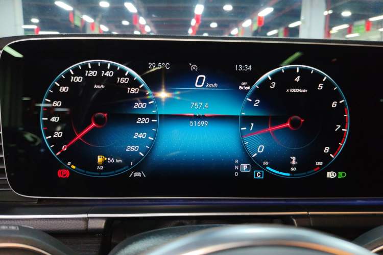 Used Mercedes-Benz GLE 2023 GLE 350 4MATIC Stylish Model Instrument Cluster