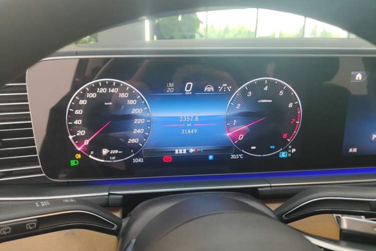 Used Mercedes-Benz GLE 2023 GLE 450 4MATIC AMG Line Instrument Cluster