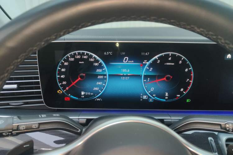 Used Mercedes-Benz GLE 2023 GLE 350 4MATIC Stylish Model Instrument Cluster