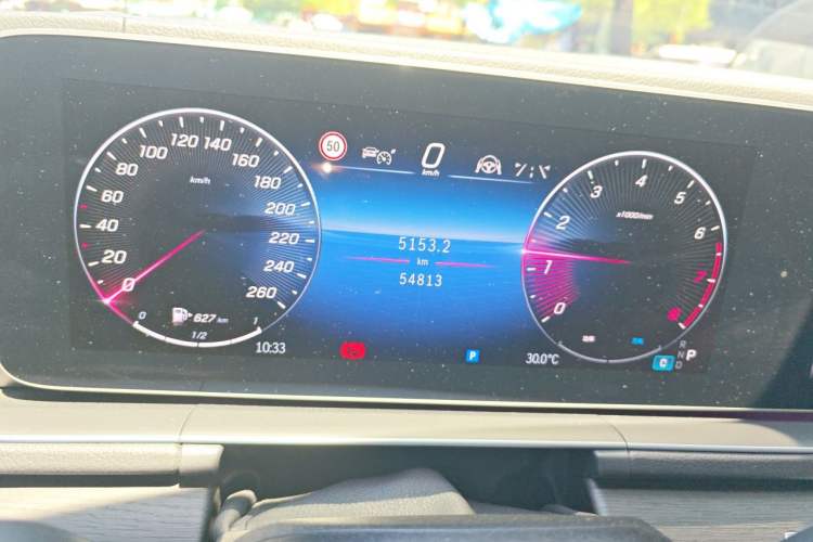 Used Mercedes-Benz GLE 2023 GLE 450 4MATIC Luxury Model Instrument Cluster