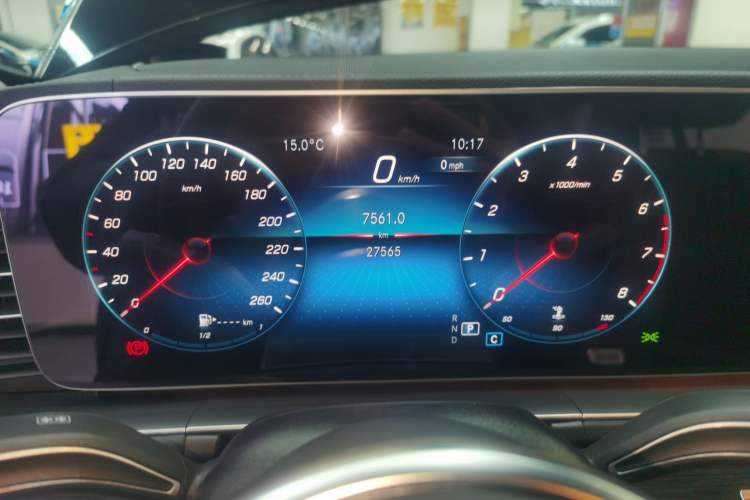 Used Mercedes-Benz GLE 2023 GLE 350 4MATIC Stylish Model Instrument Cluster
