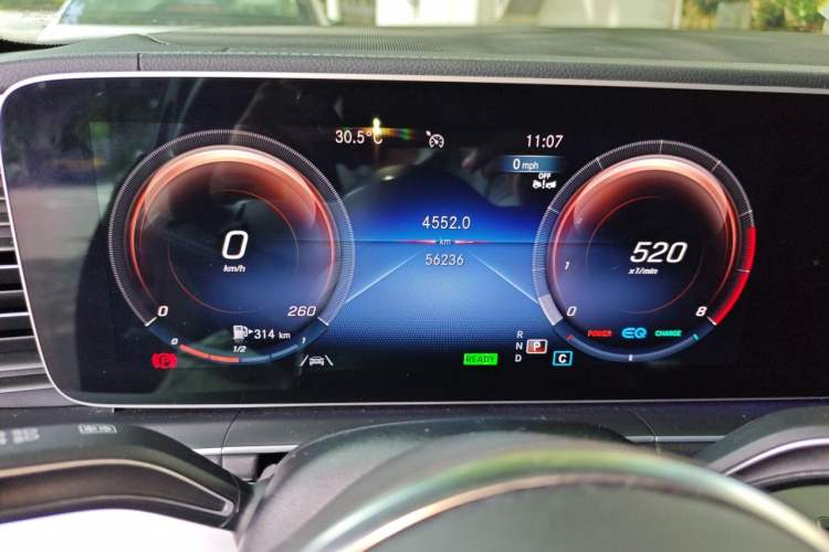 Used Mercedes-Benz GLE 2023 GLE 450 4MATIC Stylish Model Instrument Cluster