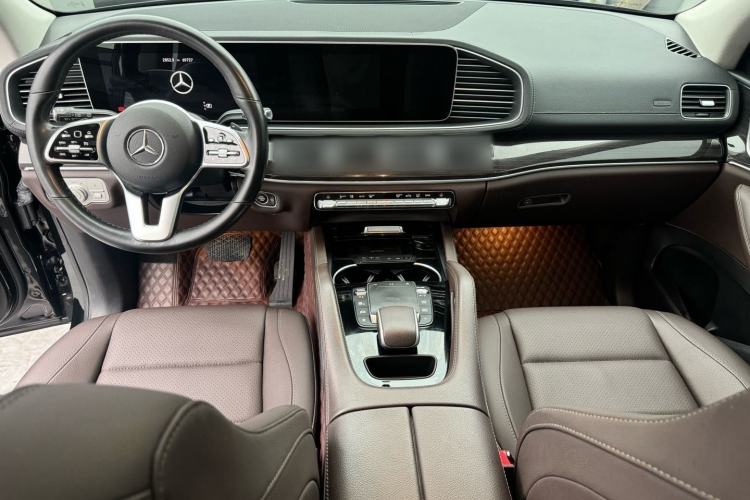 Used Mercedes-Benz GLE 2023 GLE 350 4MATIC Stylish Model Interior 3