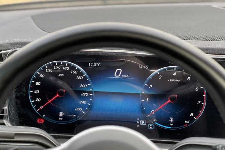 Used Mercedes-Benz GLE 2023 GLE 350 4MATIC Coupe SUV Fashion Model Interior 7