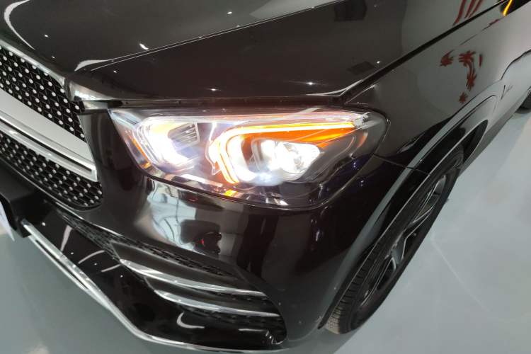Used Mercedes-Benz GLE 2023 GLE 350 4MATIC Stylish Model Left Front Headlight